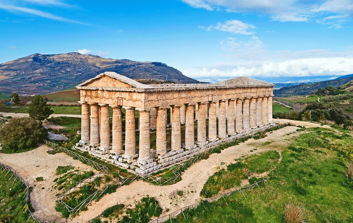 Escursione Segesta S.I. Trapani Transfer Servizio NCC per trasferimenti da e per Aeroporti, porti stazioni FS e servizio Noleggio con conducente per escursioni private